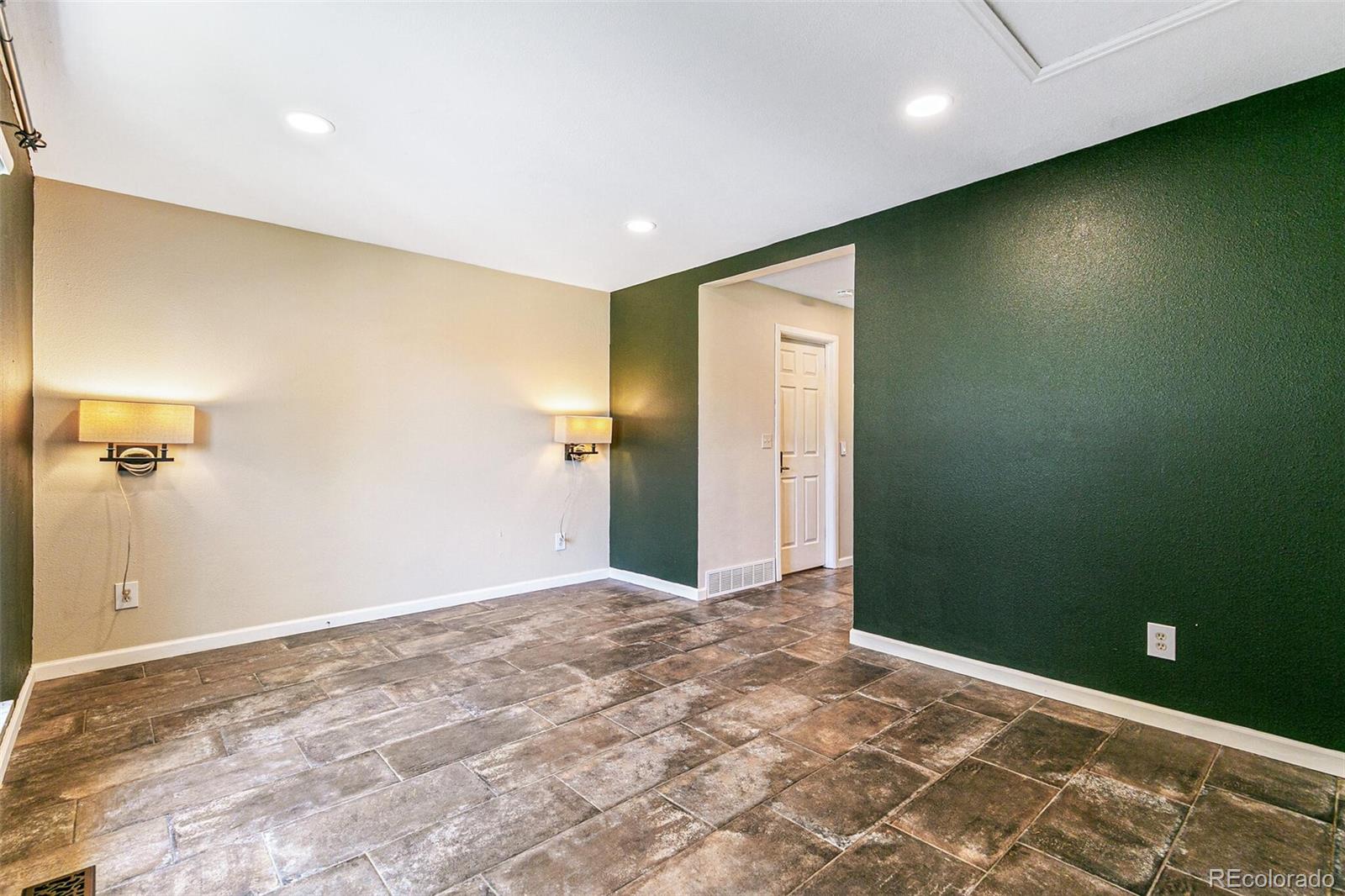 MLS Image #17 for 8539 w duquesne drive,lakewood, Colorado