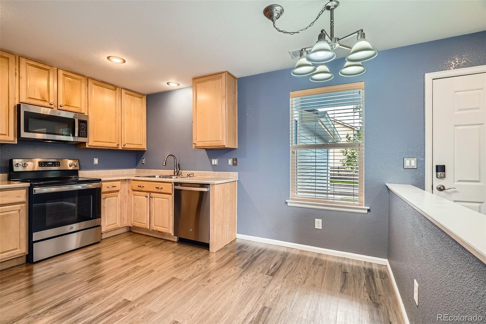 MLS Image #15 for 389  smith circle,erie, Colorado