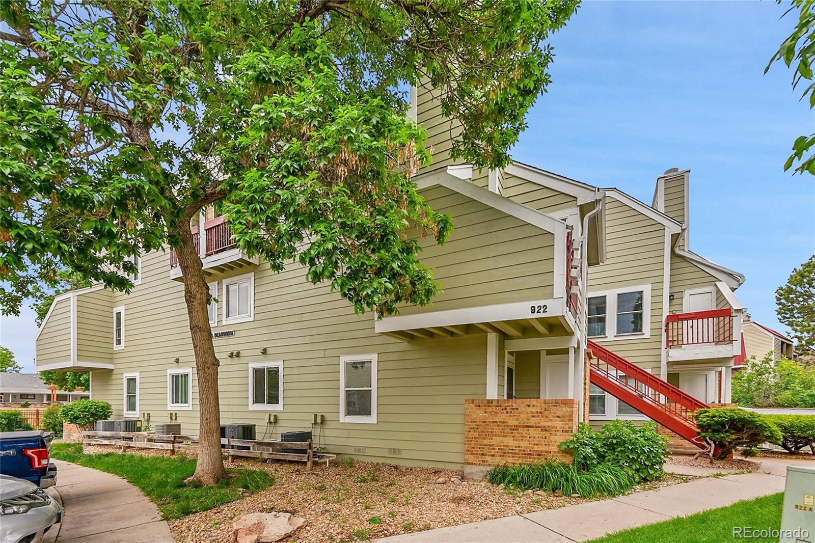 MLS Image #1 for 922 s dearborn way 8,aurora, Colorado
