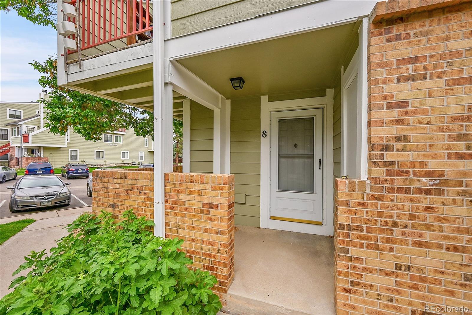 MLS Image #2 for 922 s dearborn way 8,aurora, Colorado