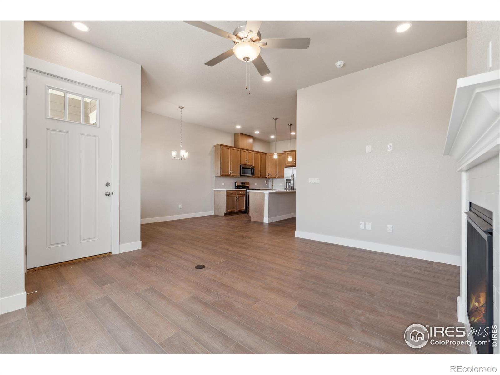 MLS Image #3 for 4183  trapper lake drive,loveland, Colorado