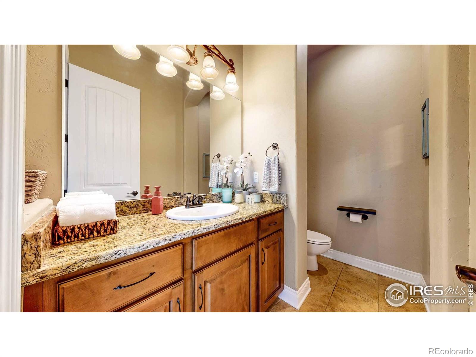 MLS Image #19 for 672  split rock drive,loveland, Colorado