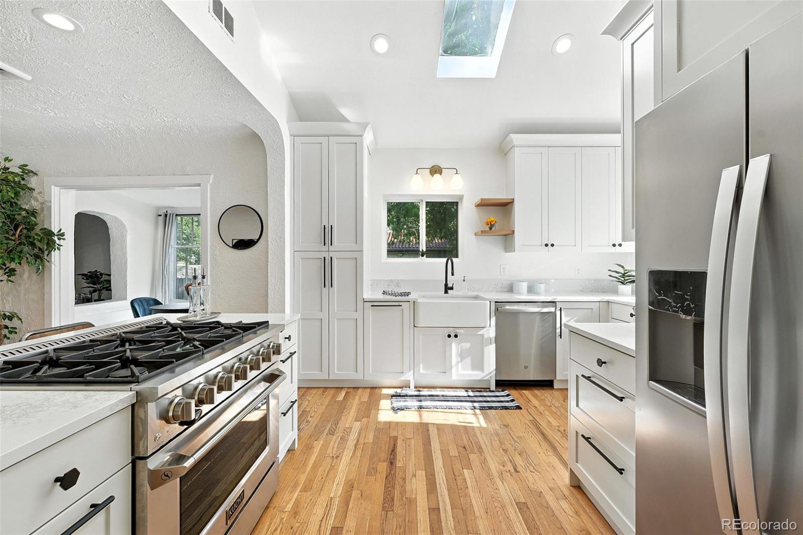 MLS Image #11 for 1731  locust street,denver, Colorado