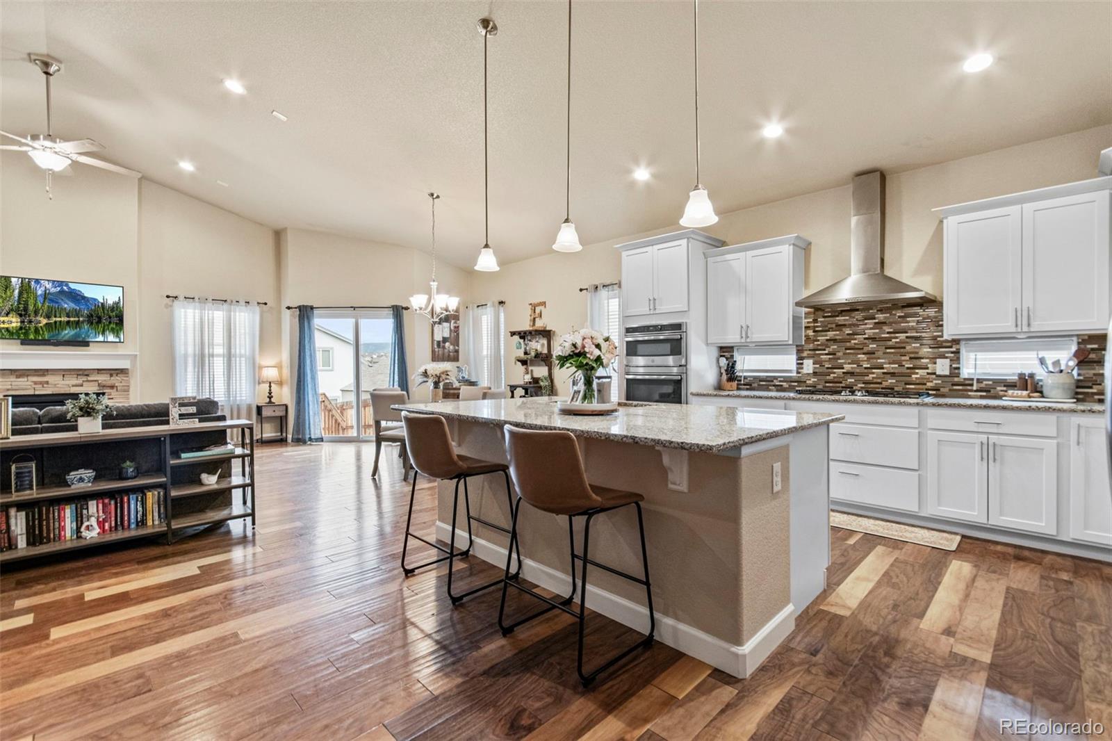 MLS Image #5 for 7194  peachleaf drive,colorado springs, Colorado