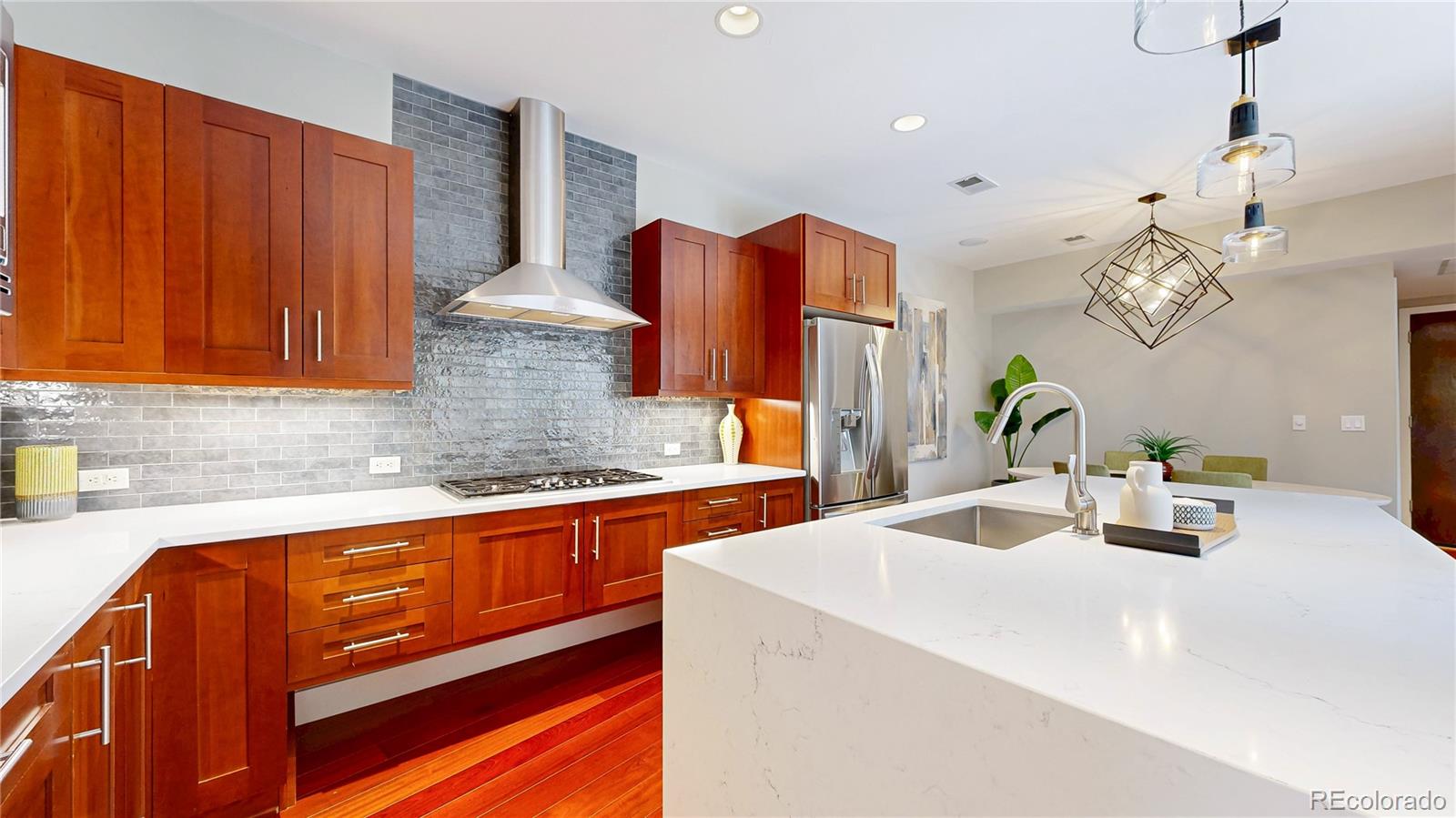 MLS Image #20 for 8041 e 29th avenue,denver, Colorado