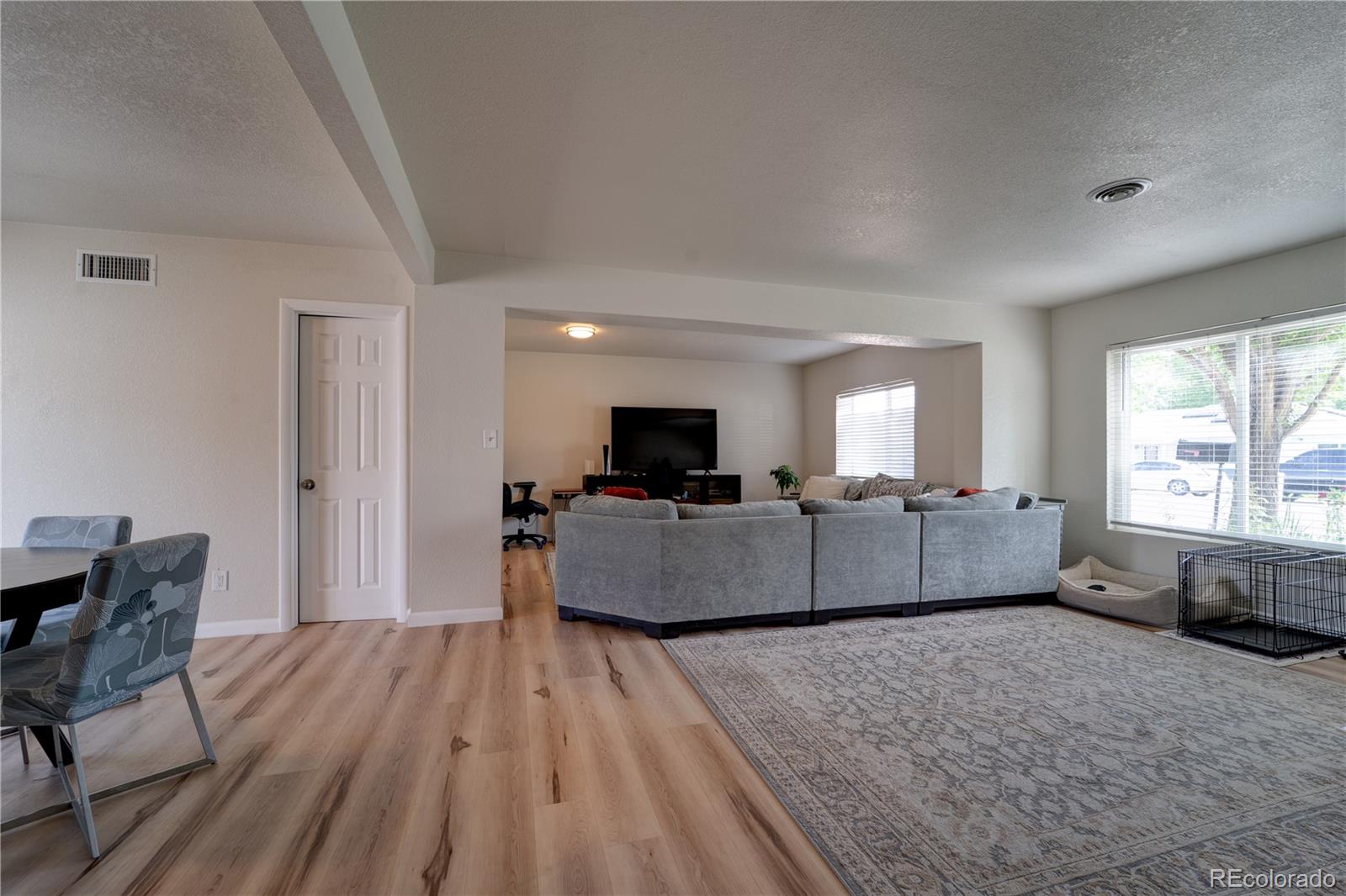 MLS Image #10 for 701  tucson ,aurora, Colorado