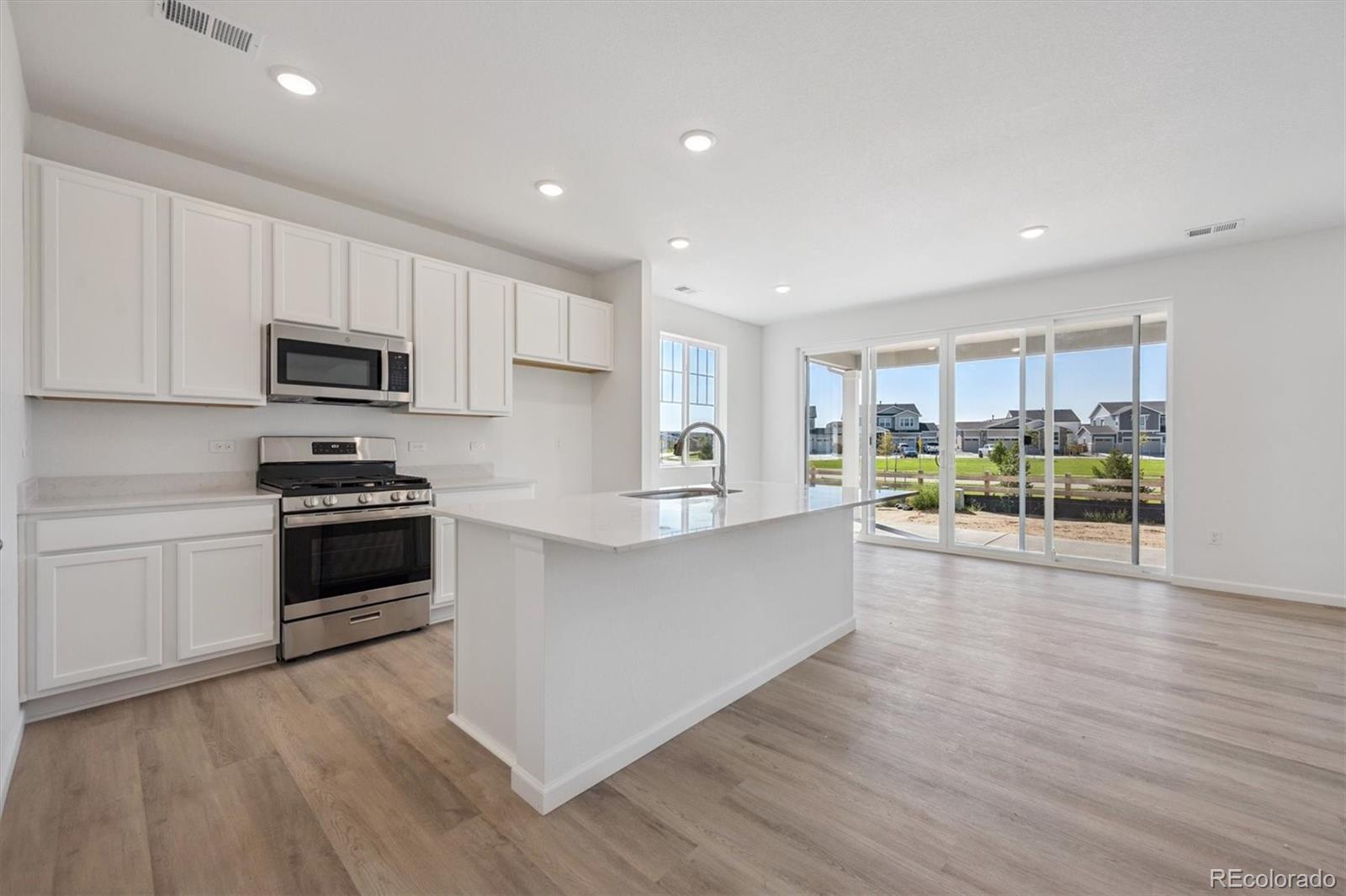 MLS Image #4 for 4455  boone circle,brighton, Colorado