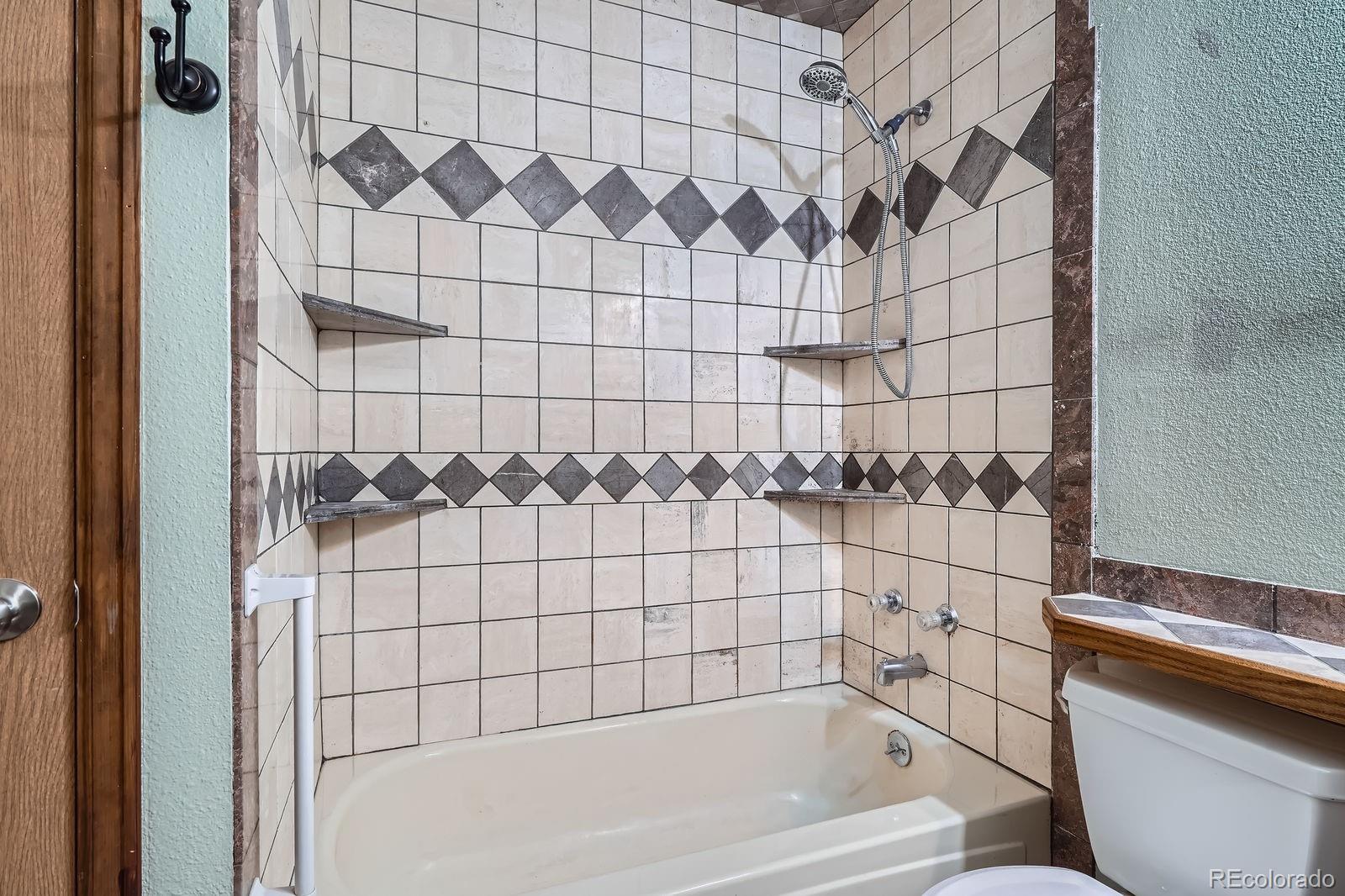 MLS Image #27 for 10441  routt lane,broomfield, Colorado
