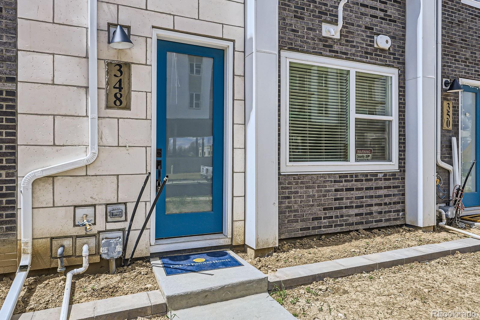 MLS Image #2 for 348 n geneva street,aurora, Colorado