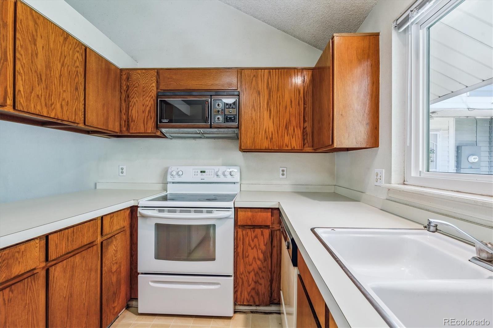 MLS Image #8 for 262 s nome street,aurora, Colorado