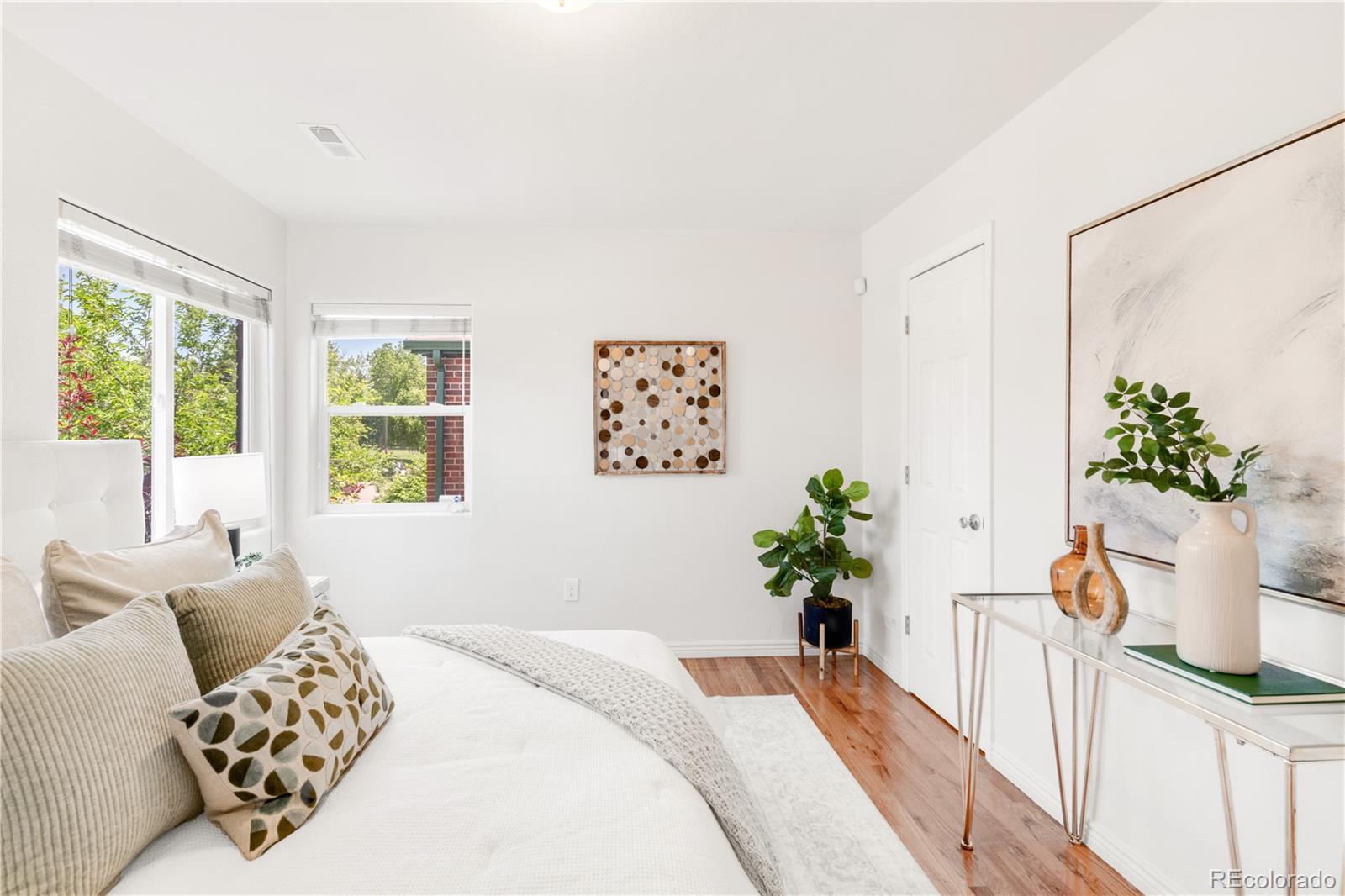 MLS Image #14 for 5044 w moncrieff place,denver, Colorado