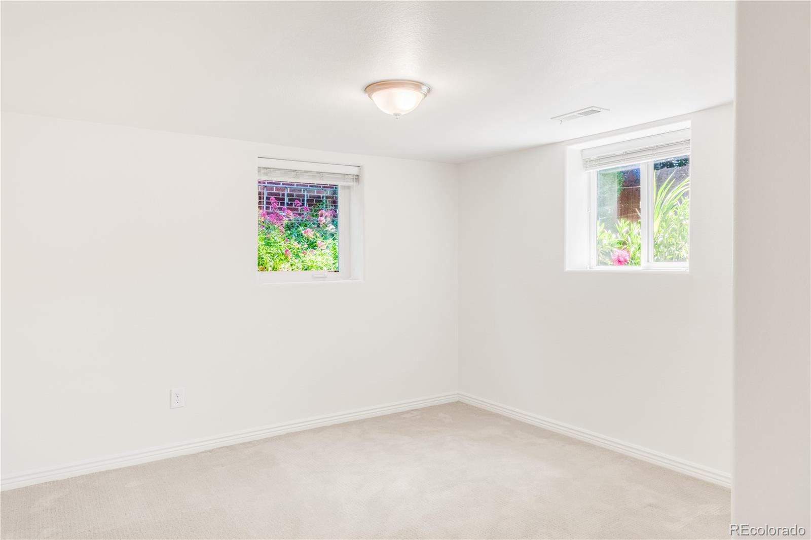MLS Image #27 for 5044 w moncrieff place,denver, Colorado