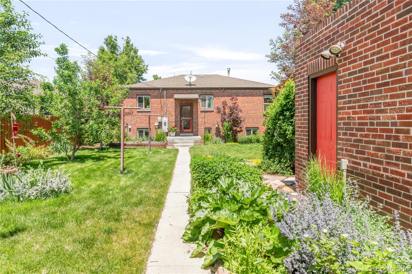 MLS Image #29 for 5044 w moncrieff place,denver, Colorado