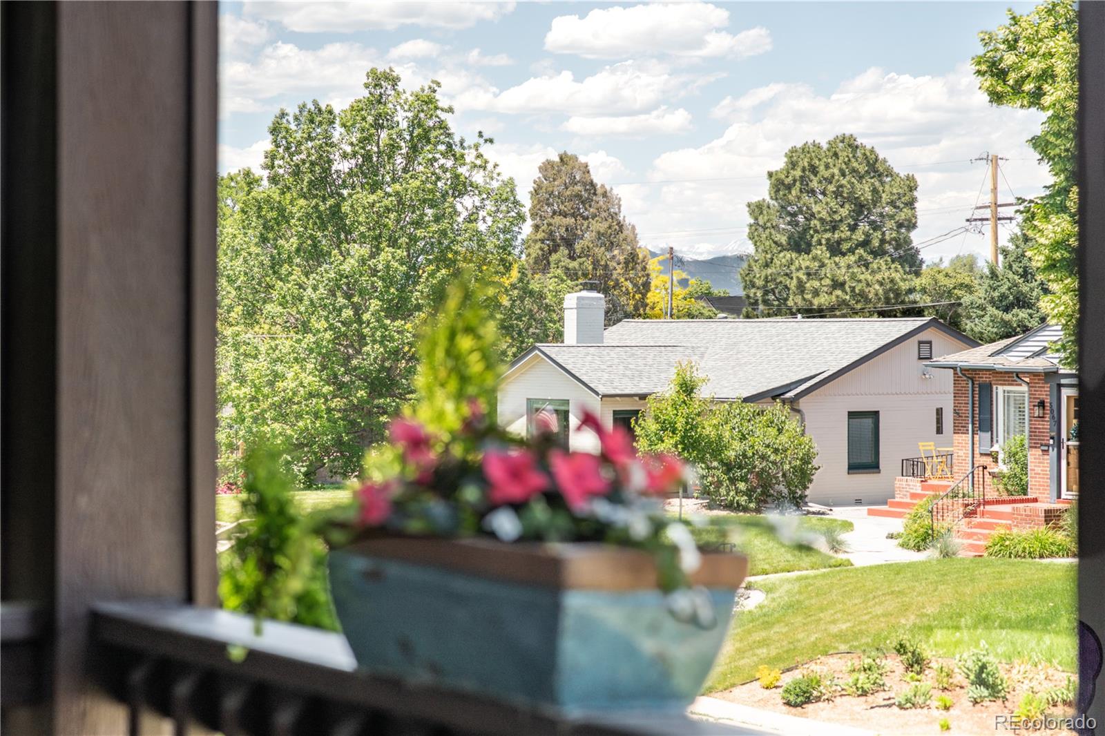 MLS Image #5 for 5044 w moncrieff place,denver, Colorado