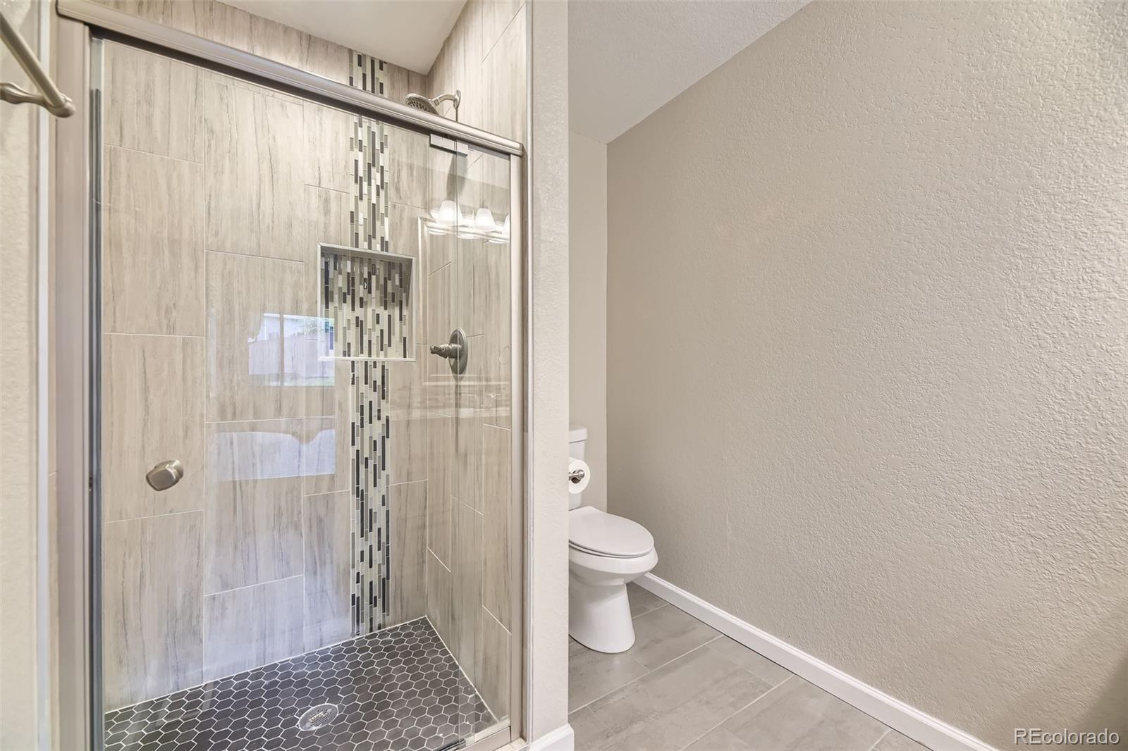 MLS Image #11 for 12668 w 1st place,denver, Colorado