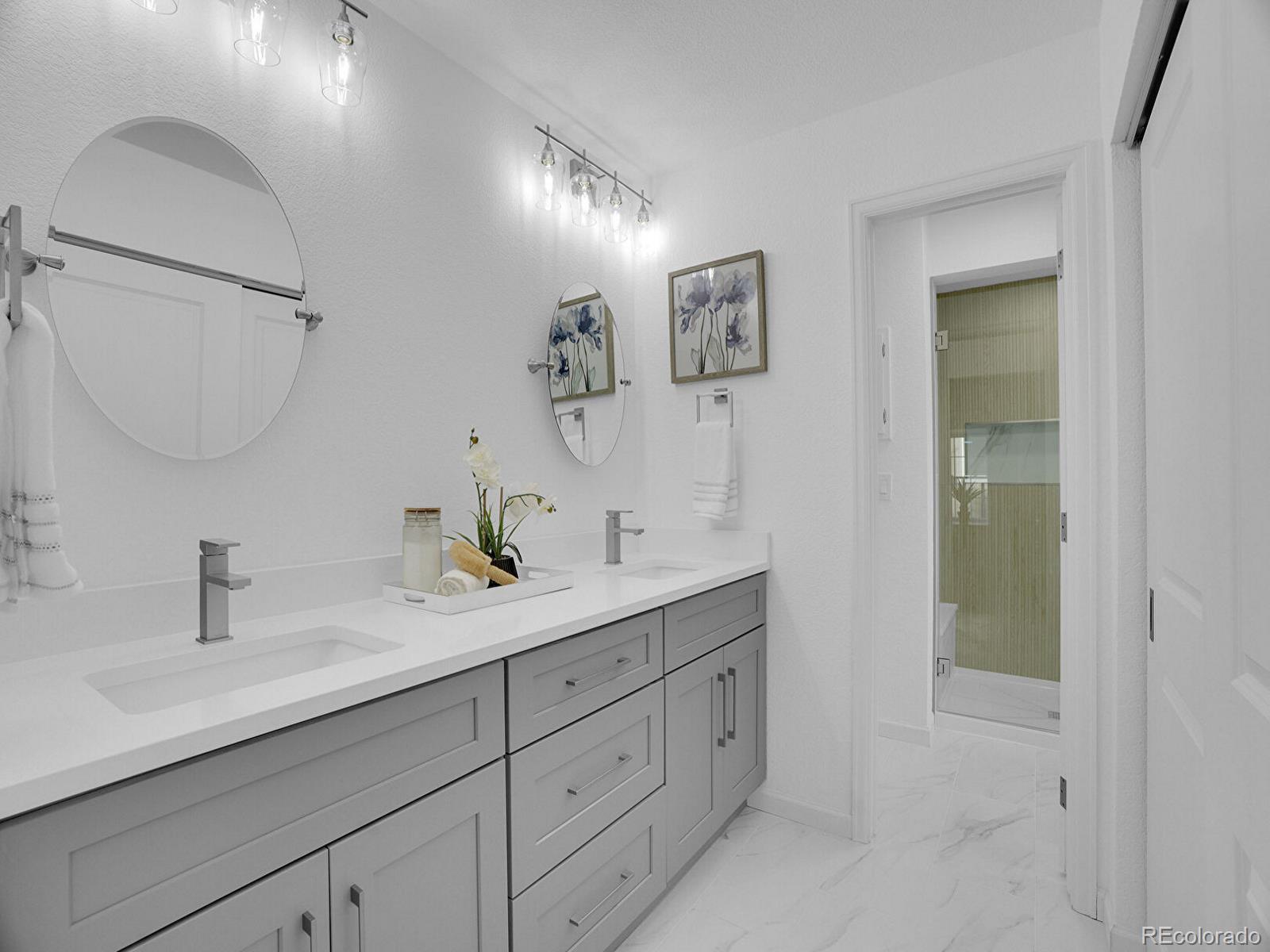MLS Image #19 for 6359 s locust way,centennial, Colorado