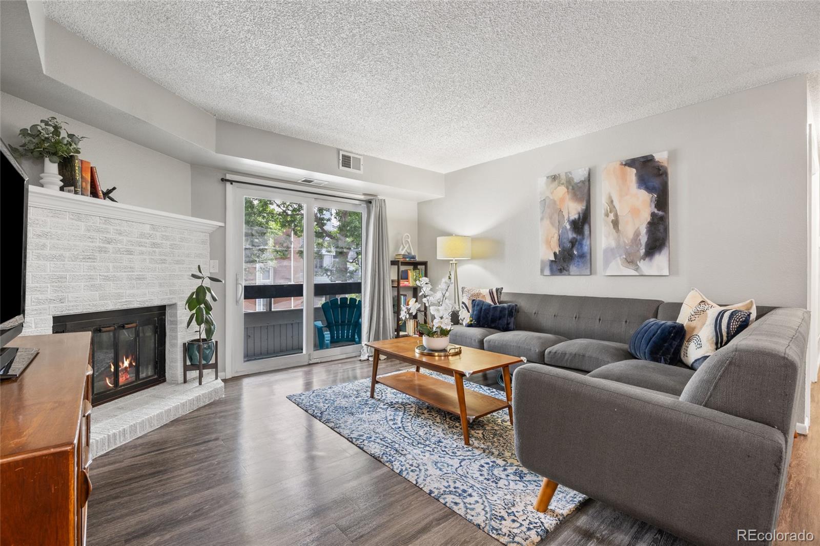 MLS Image #2 for 14435 e 1st drive b2,aurora, Colorado