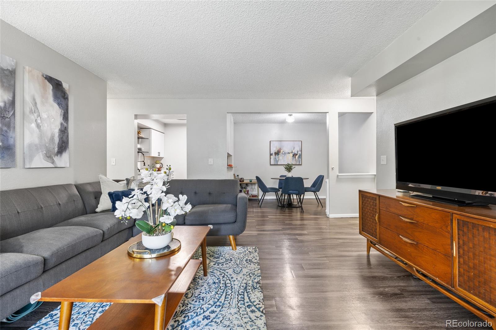 MLS Image #5 for 14435 e 1st drive b2,aurora, Colorado