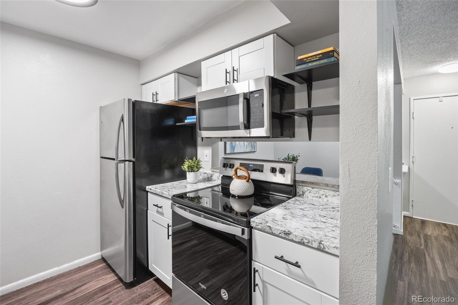 MLS Image #7 for 14435 e 1st drive b2,aurora, Colorado