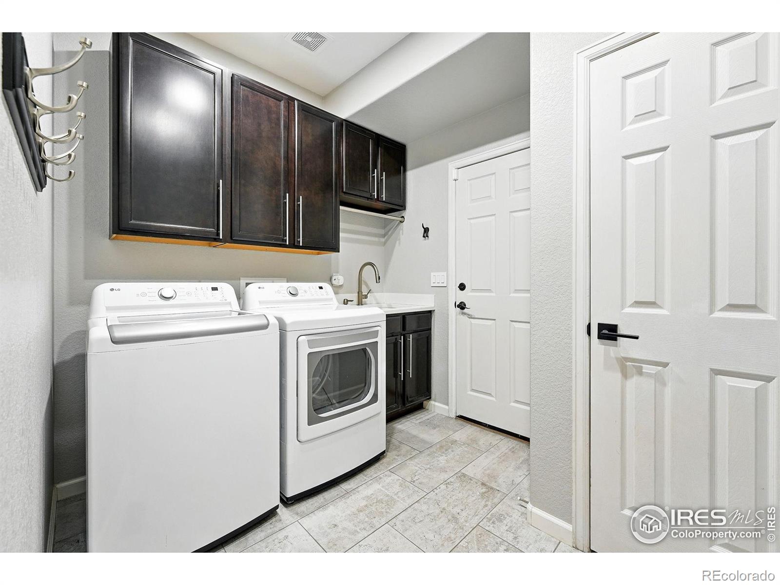 MLS Image #17 for 2133  indian peaks circle,longmont, Colorado