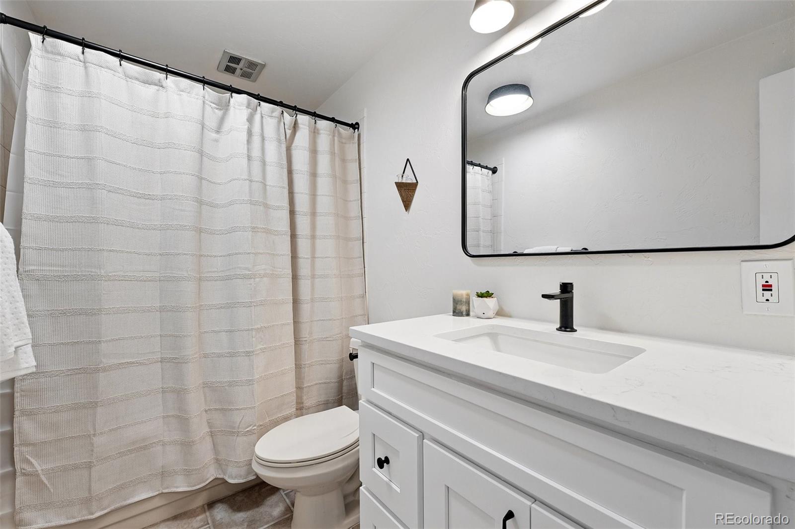 MLS Image #26 for 5616 s kenton court,englewood, Colorado