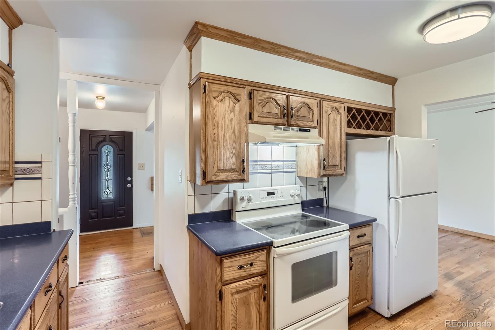 MLS Image #11 for 7995  robin lane,denver, Colorado