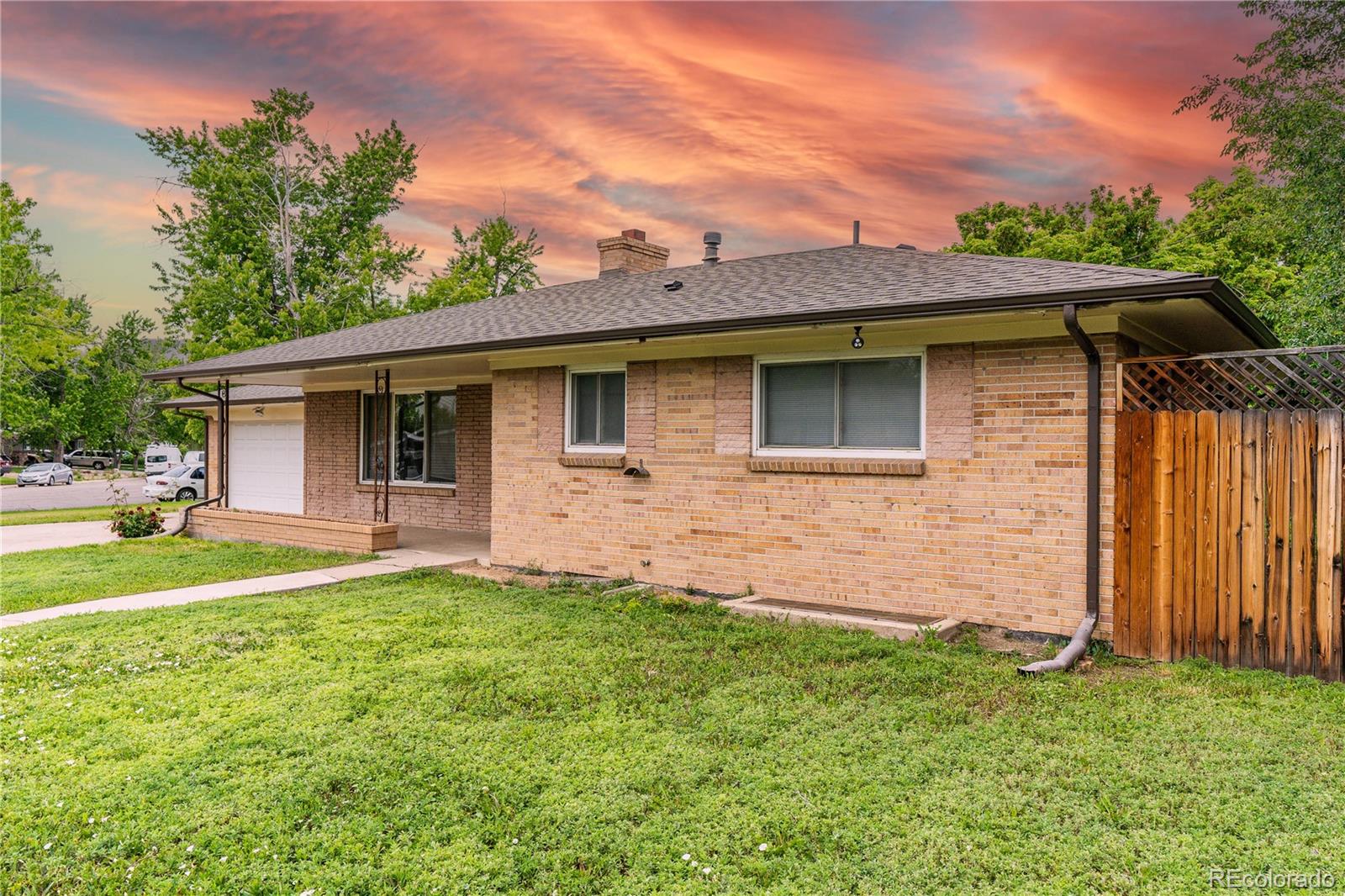 MLS Image #2 for 7995  robin lane,denver, Colorado