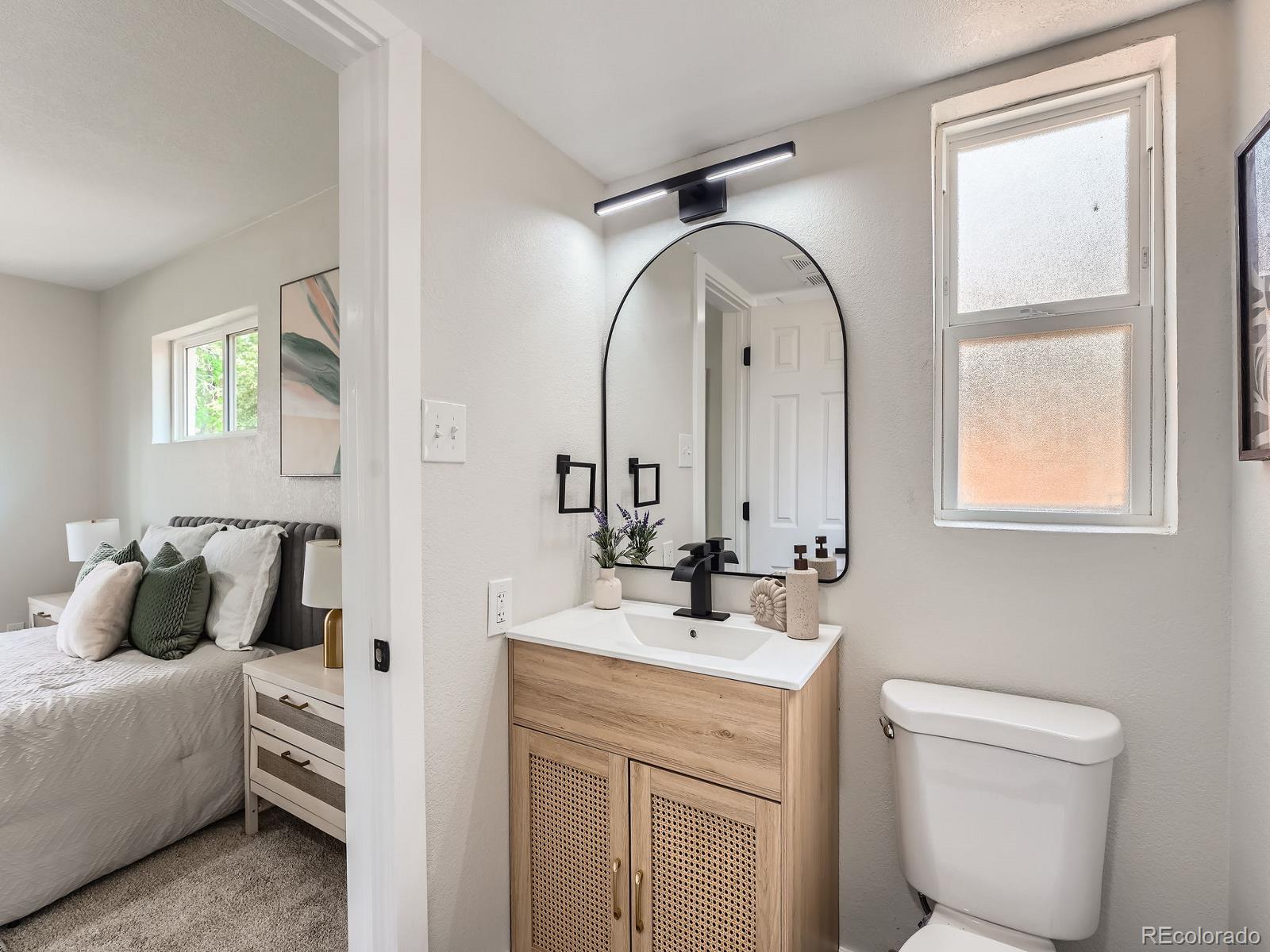 MLS Image #14 for 1245  troy street,aurora, Colorado