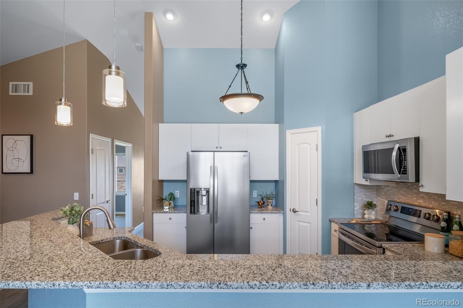 MLS Image #9 for 8626  gold peak drive b,highlands ranch, Colorado