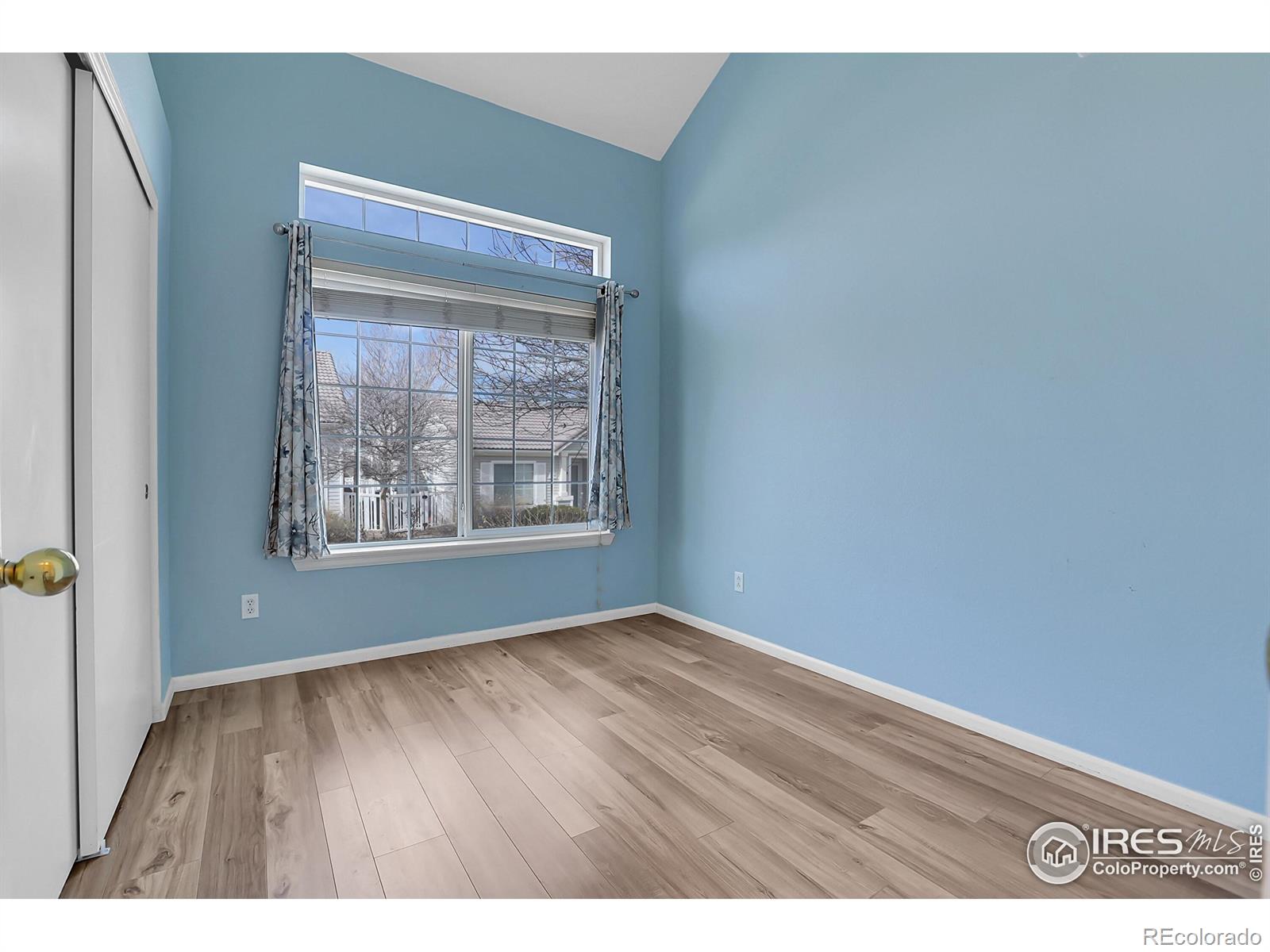 MLS Image #13 for 20764 e 47th avenue,denver, Colorado