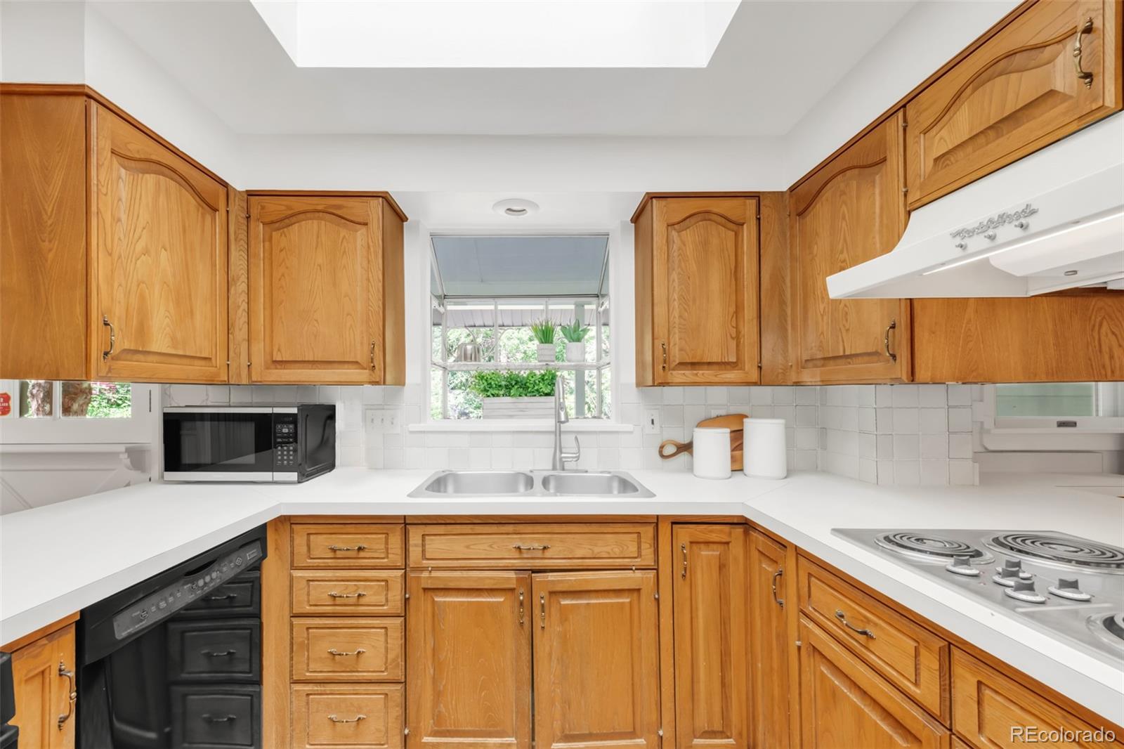 MLS Image #12 for 950  everett street,lakewood, Colorado