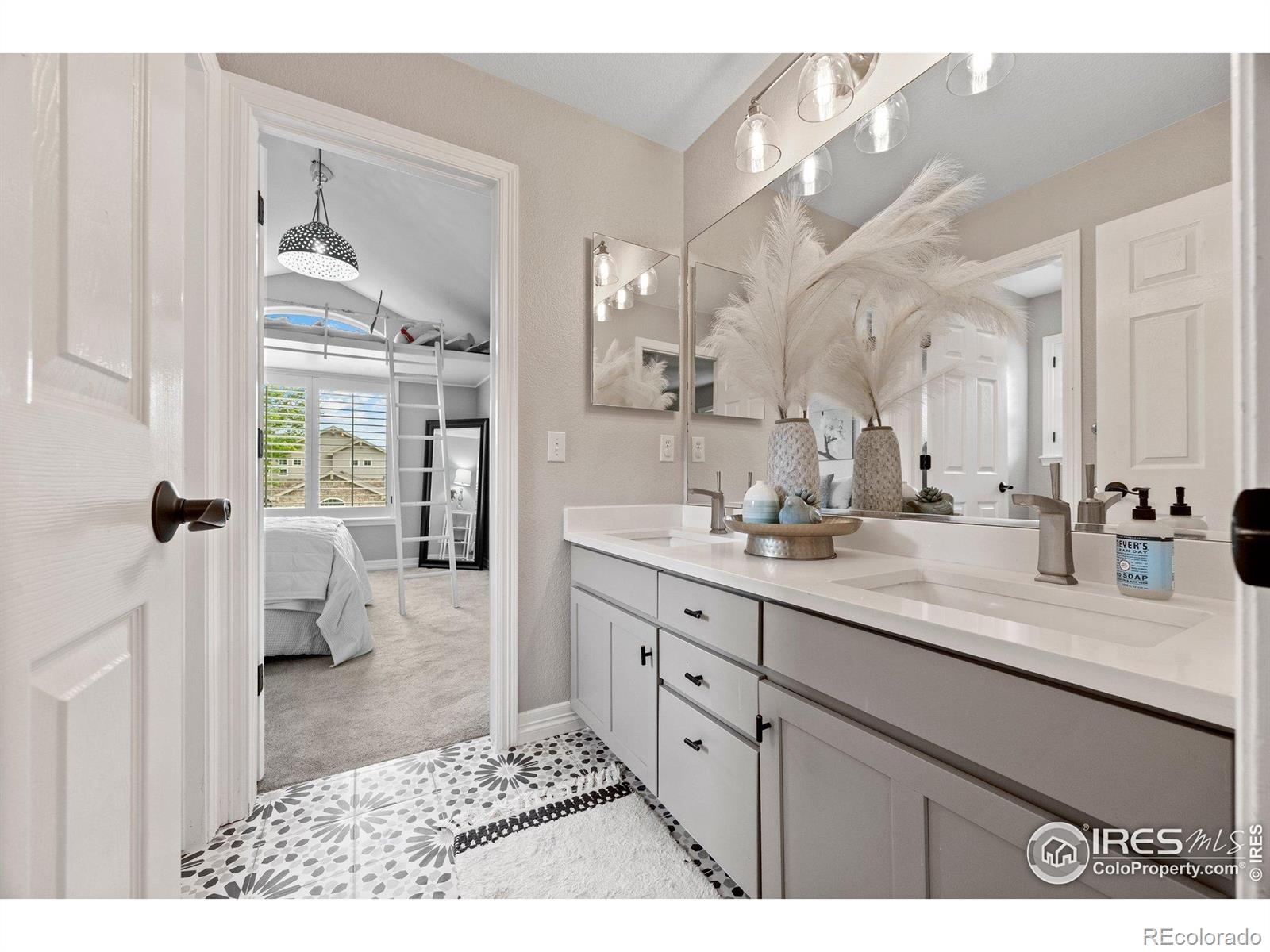 MLS Image #16 for 19061  eagle ridge drive,golden, Colorado