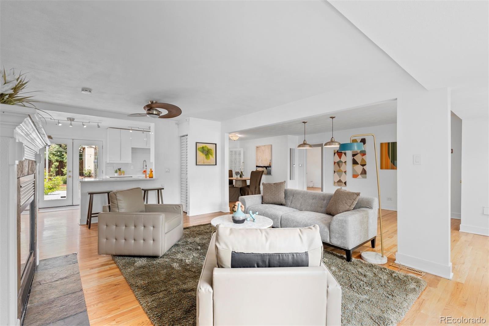 MLS Image #11 for 3209 e yale way,denver, Colorado