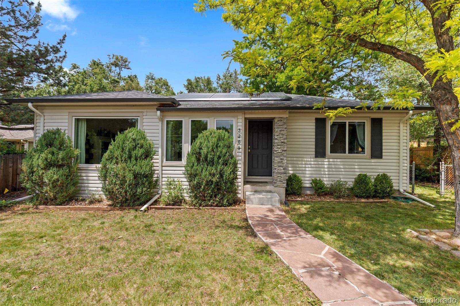 MLS Image #3 for 3209 e yale way,denver, Colorado