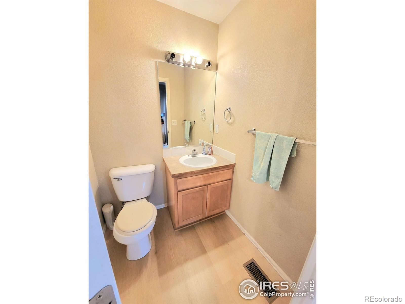 MLS Image #16 for 3306  laguna street,greeley, Colorado