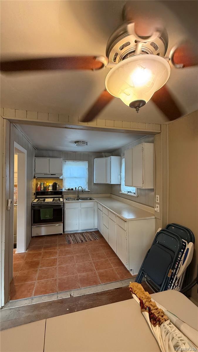 MLS Image #11 for 5030  beach court,denver, Colorado