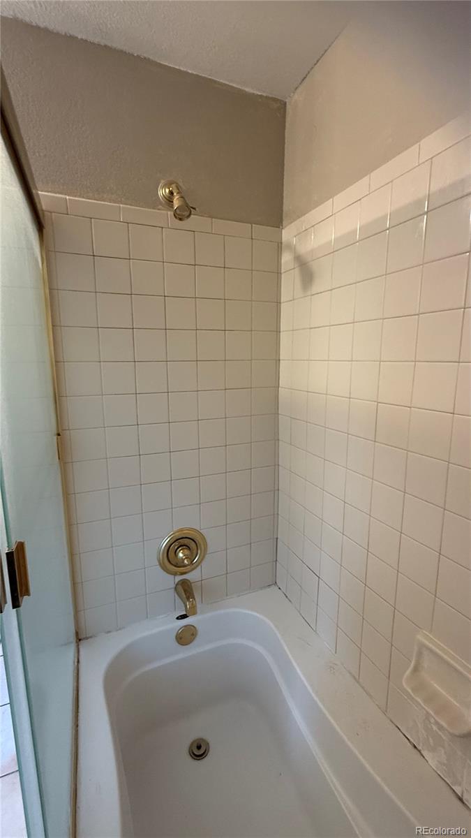 MLS Image #12 for 5030  beach court,denver, Colorado
