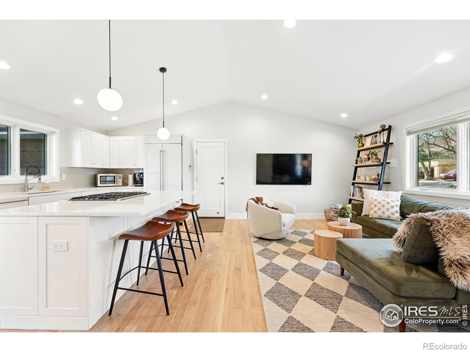 MLS Image #8 for 1670  linden avenue,boulder, Colorado