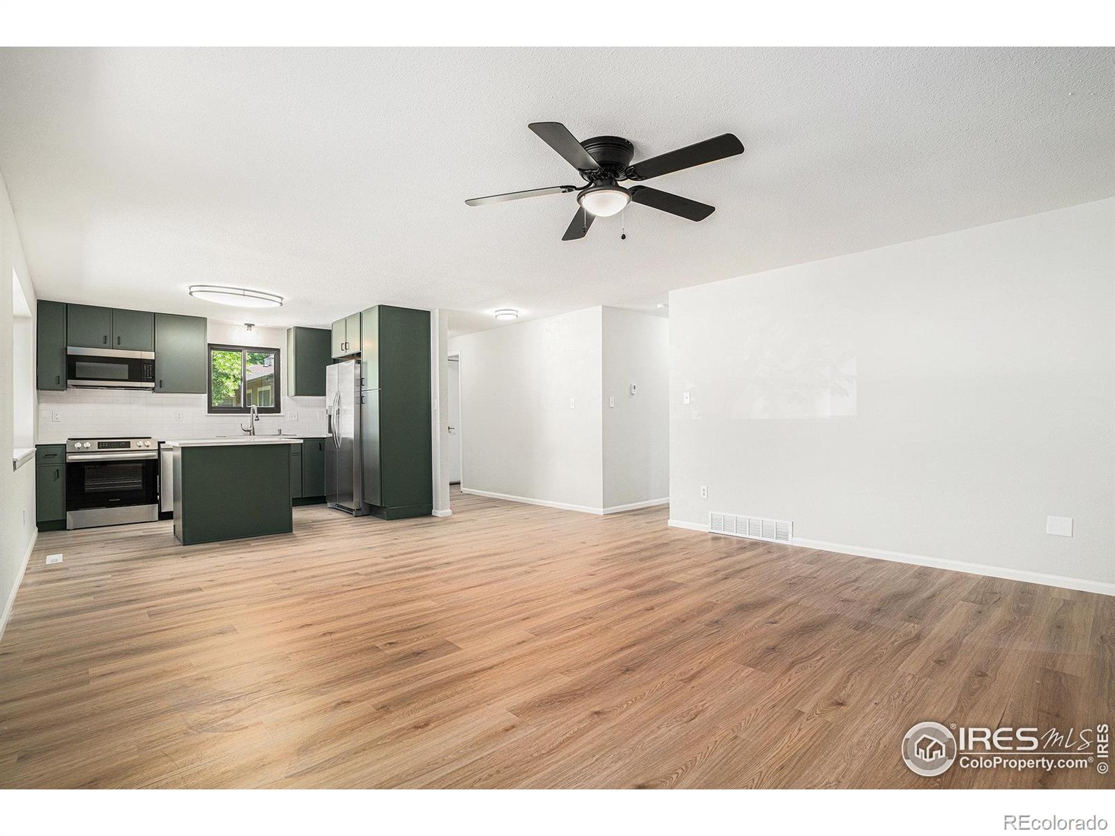 MLS Image #5 for 1600  harvard street,longmont, Colorado