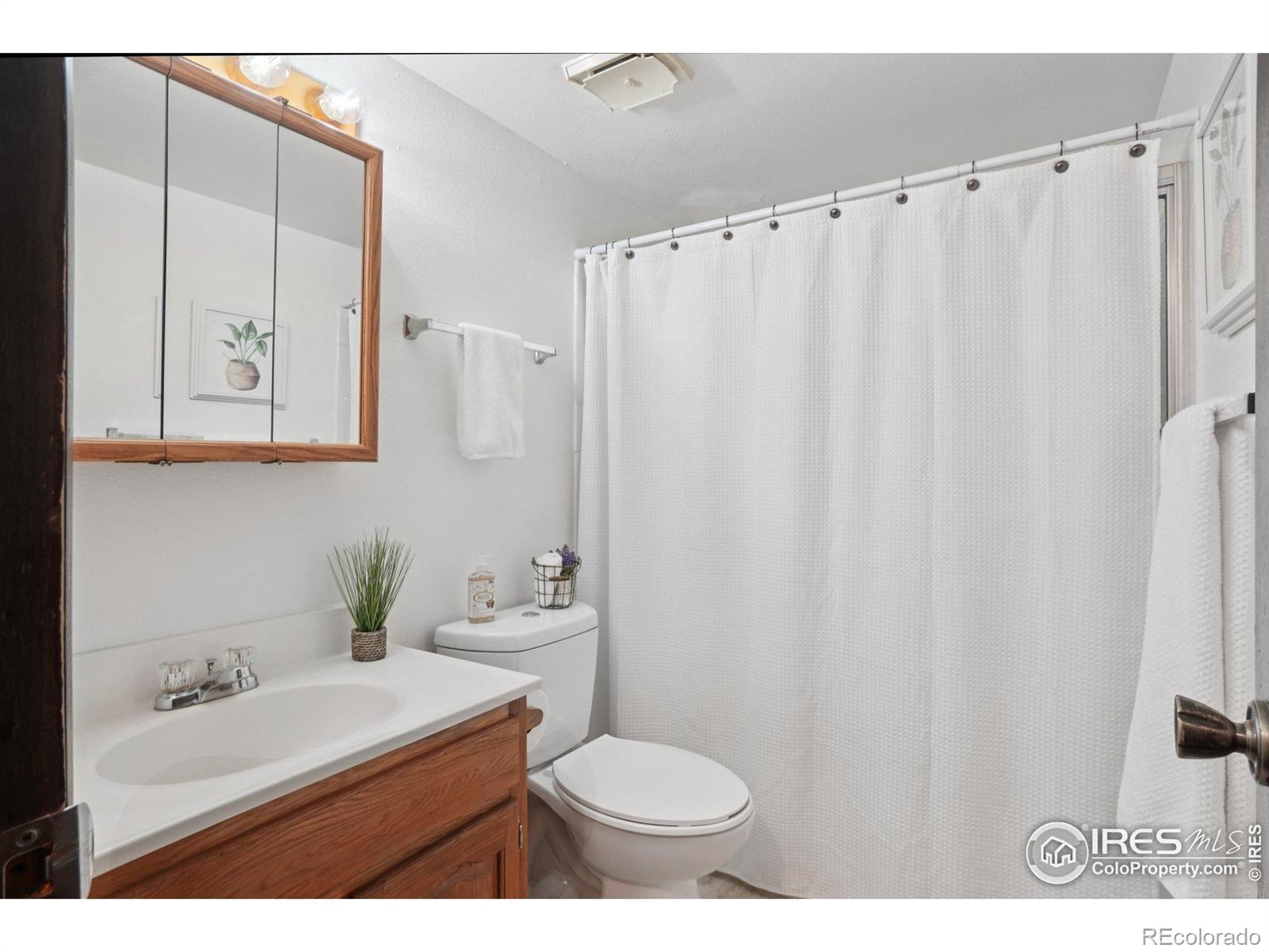 MLS Image #17 for 1705  heatheridge road,fort collins, Colorado
