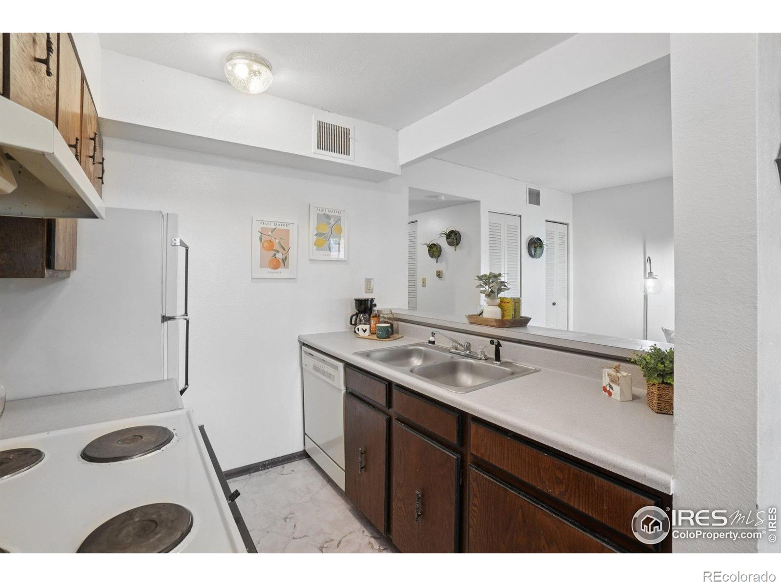 MLS Image #9 for 1705  heatheridge road,fort collins, Colorado