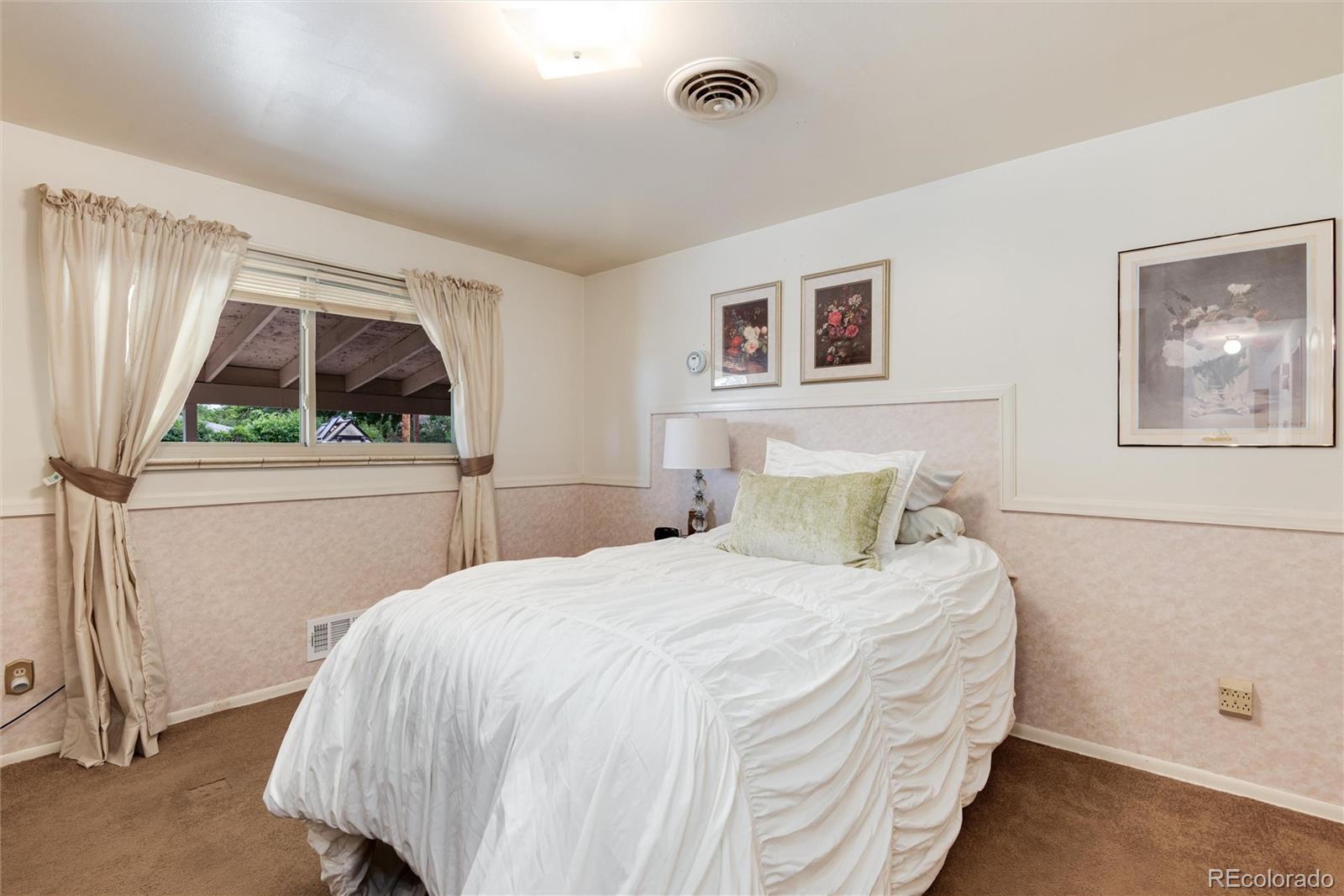 MLS Image #28 for 6666 s pennsylvania street,centennial, Colorado