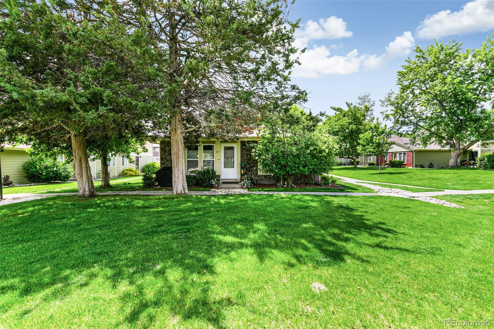 MLS Image #30 for 1250 s monaco parkway,denver, Colorado