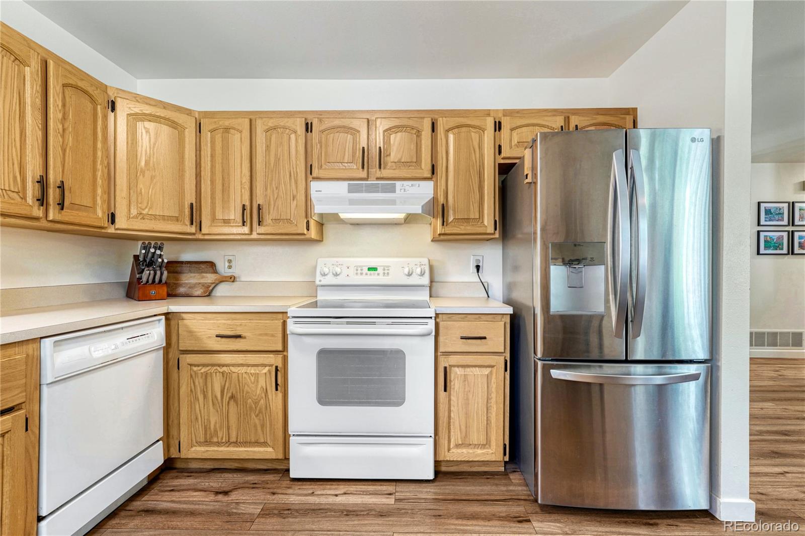 MLS Image #8 for 1811 s yank court,lakewood, Colorado