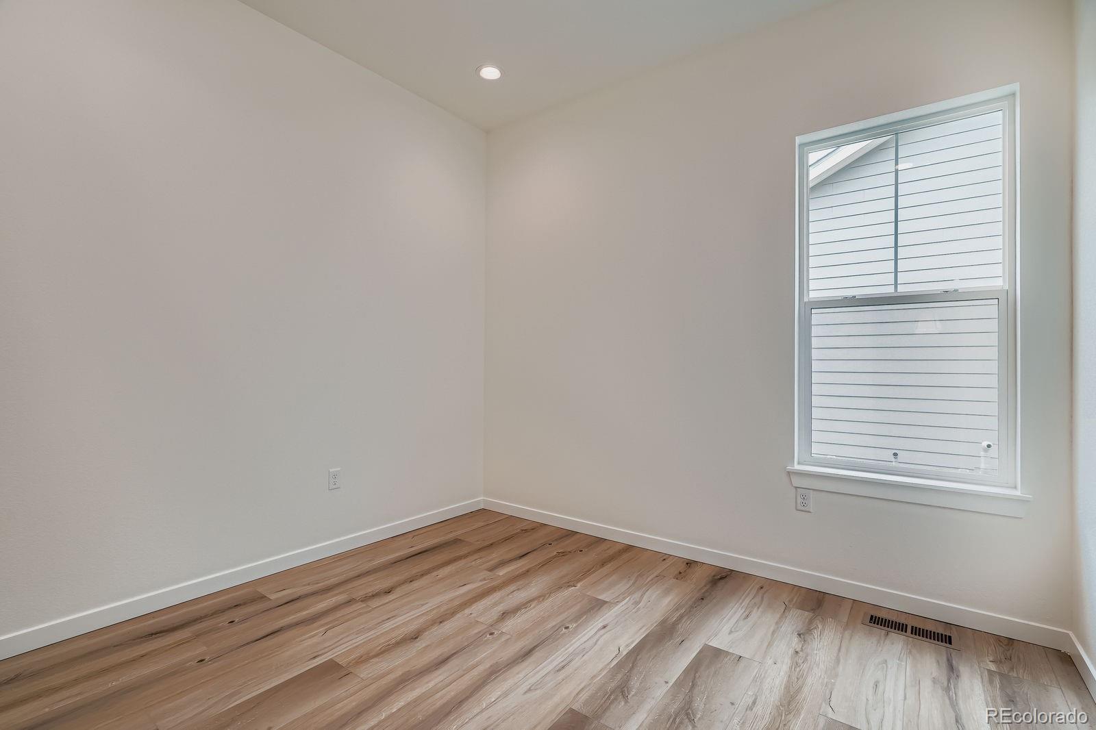 MLS Image #17 for 8925 s riviera way,aurora, Colorado