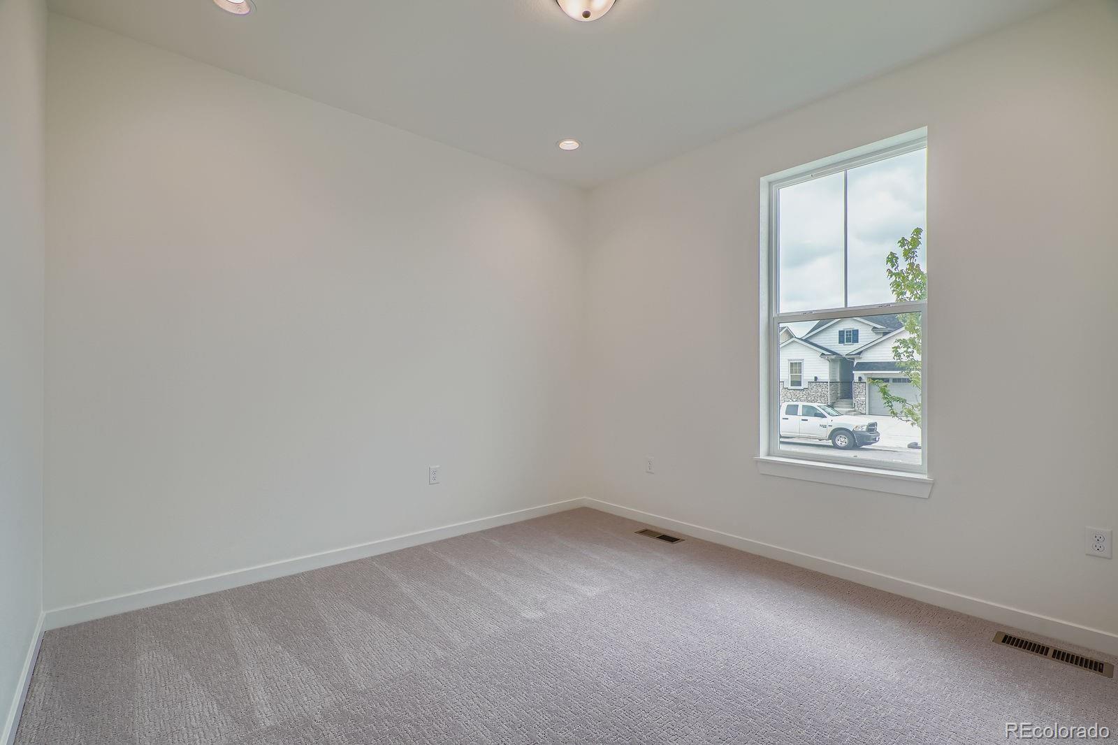 MLS Image #18 for 8925 s riviera way,aurora, Colorado