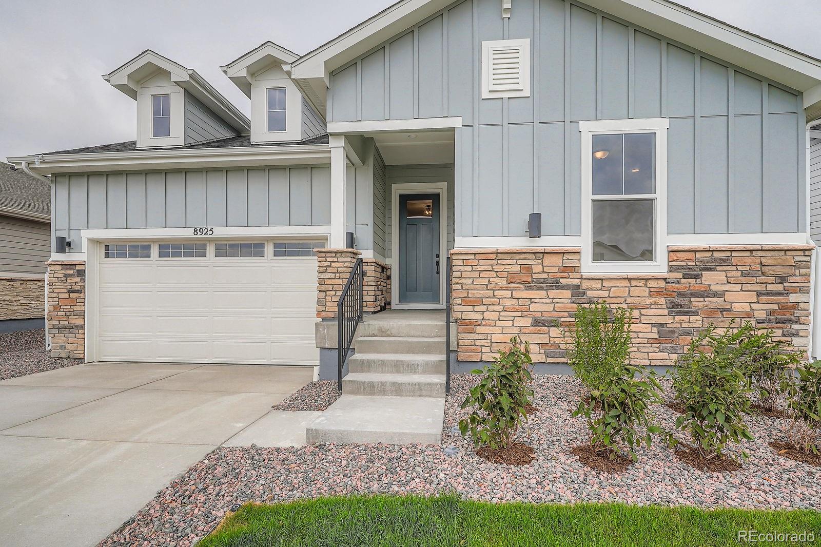 MLS Image #2 for 8925 s riviera way,aurora, Colorado
