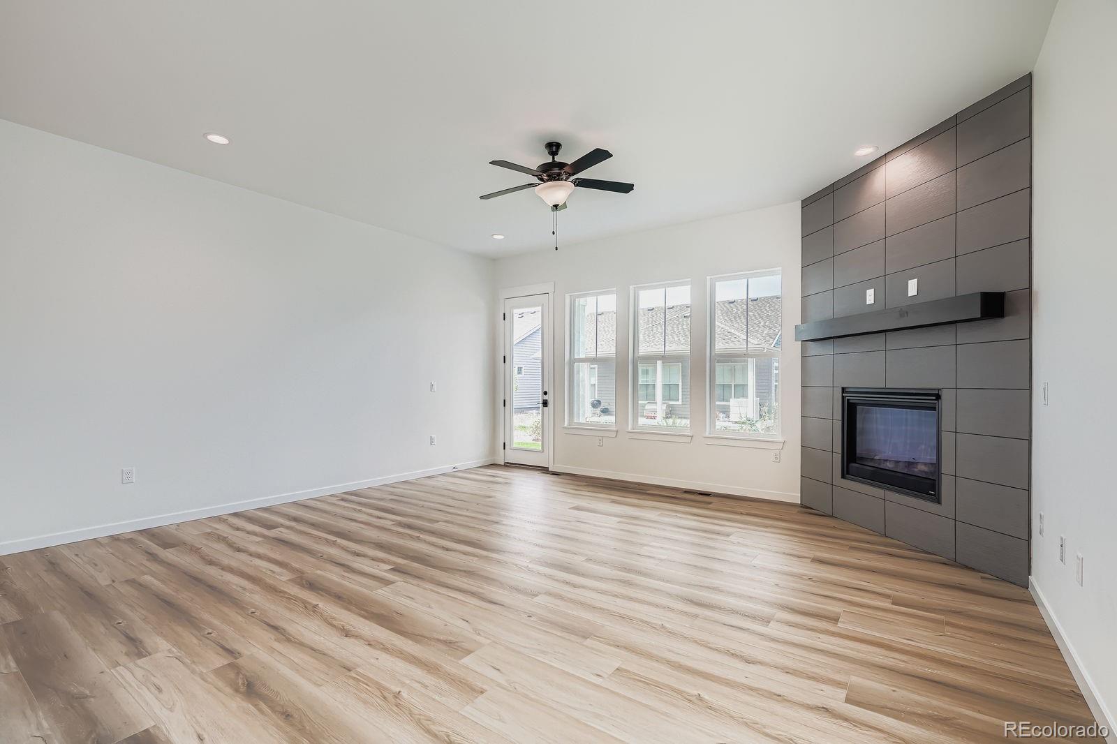MLS Image #4 for 8925 s riviera way,aurora, Colorado