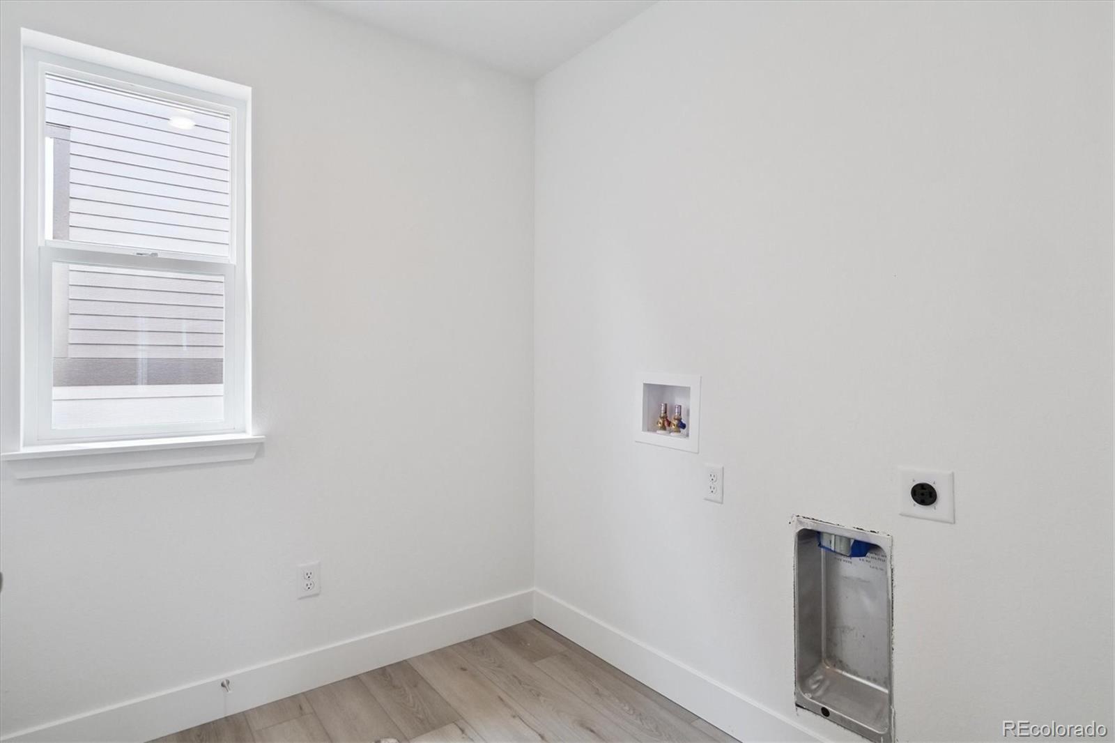 MLS Image #14 for 8338  snake river street,littleton, Colorado