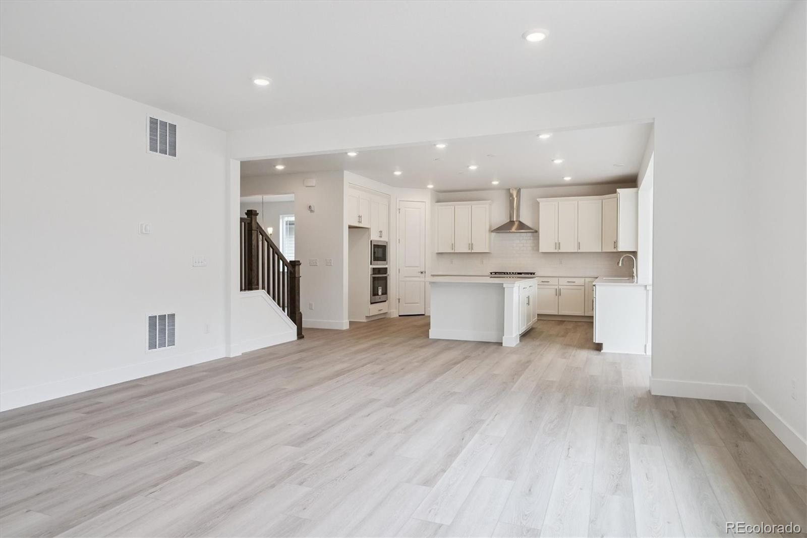 MLS Image #7 for 8338  snake river street,littleton, Colorado